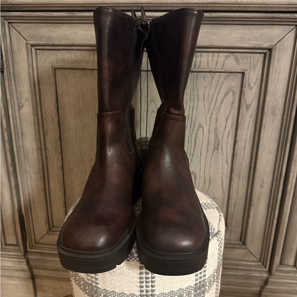 Brown Women's Boots Size 10! NWT! - Picture 1 of 10